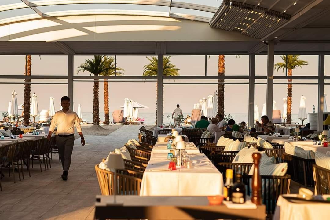 White Tower Mamaia Prestige Apartments Εξωτερικό φωτογραφία